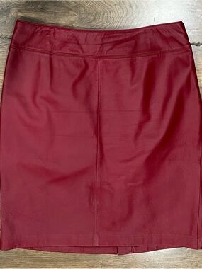 Lauren Ralph Lauren buttery soft red leather skirt size 8